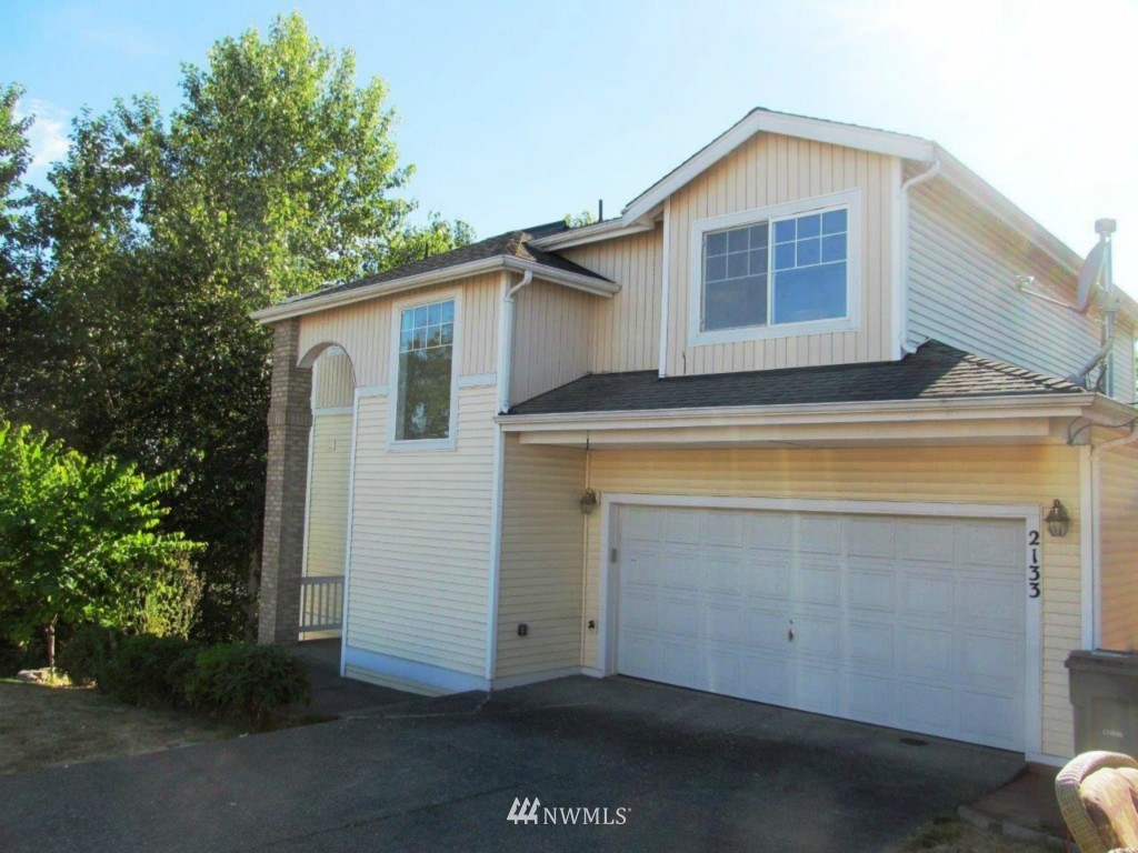 2133 Davis Avenue South Renton, WA 98055 - Photo 1 of 15