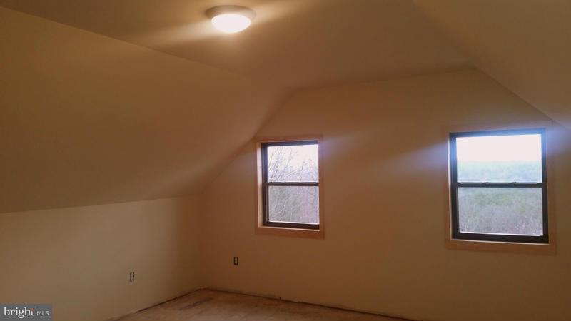 10732 Winchester Grade Road Berkeley Springs, WV 25411 - Photo 17 of 27 Bedroom