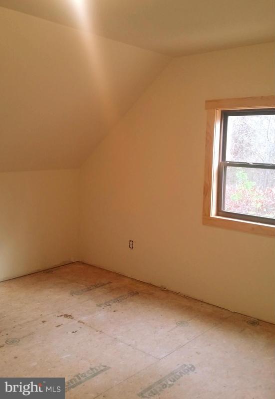 10732 Winchester Grade Road Berkeley Springs, WV 25411 - Photo 18 of 27 Bedroom