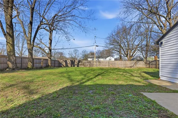 $315,000 | 629 South Sherman Street, Olathe, KS 66061