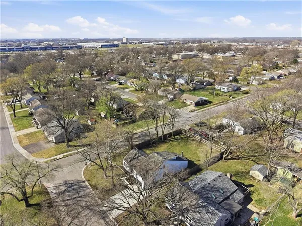 $315,000 | 629 South Sherman Street, Olathe, KS 66061