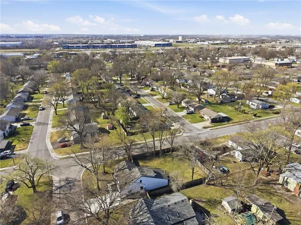 $315,000 | 629 South Sherman Street, Olathe, KS 66061