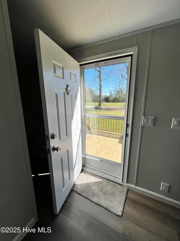 $260,000 | 125 Old Railroad Trail, Pollocksville, NC 28573