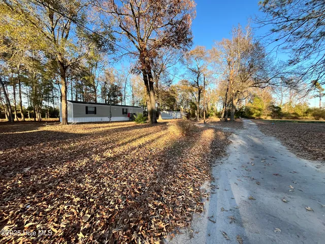 $260,000 | 125 Old Railroad Trail, Pollocksville, NC 28573