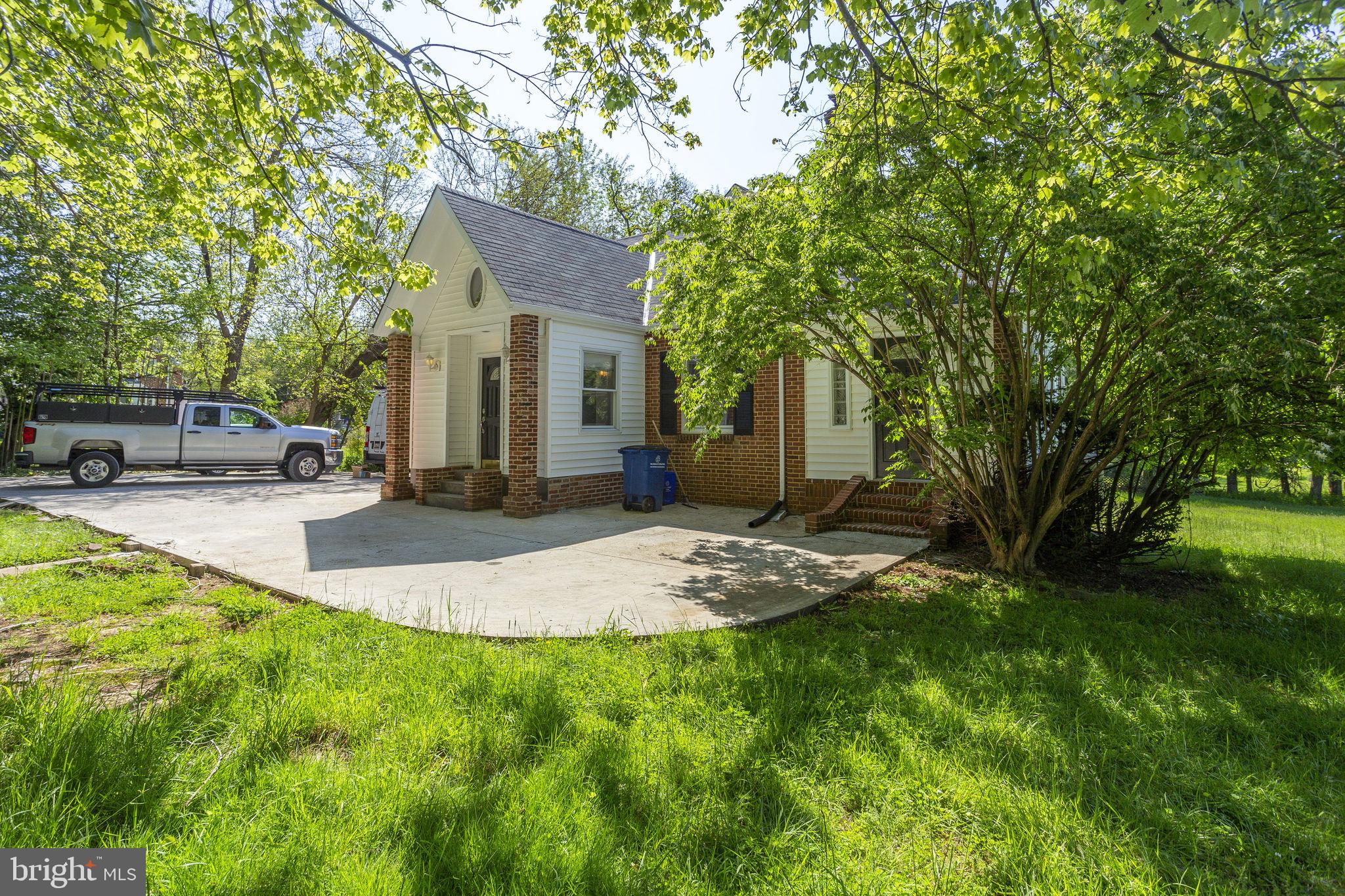 12901 Travilah Road Potomac, MD 20854 - Photo 3 of 50 Gallery Image 3