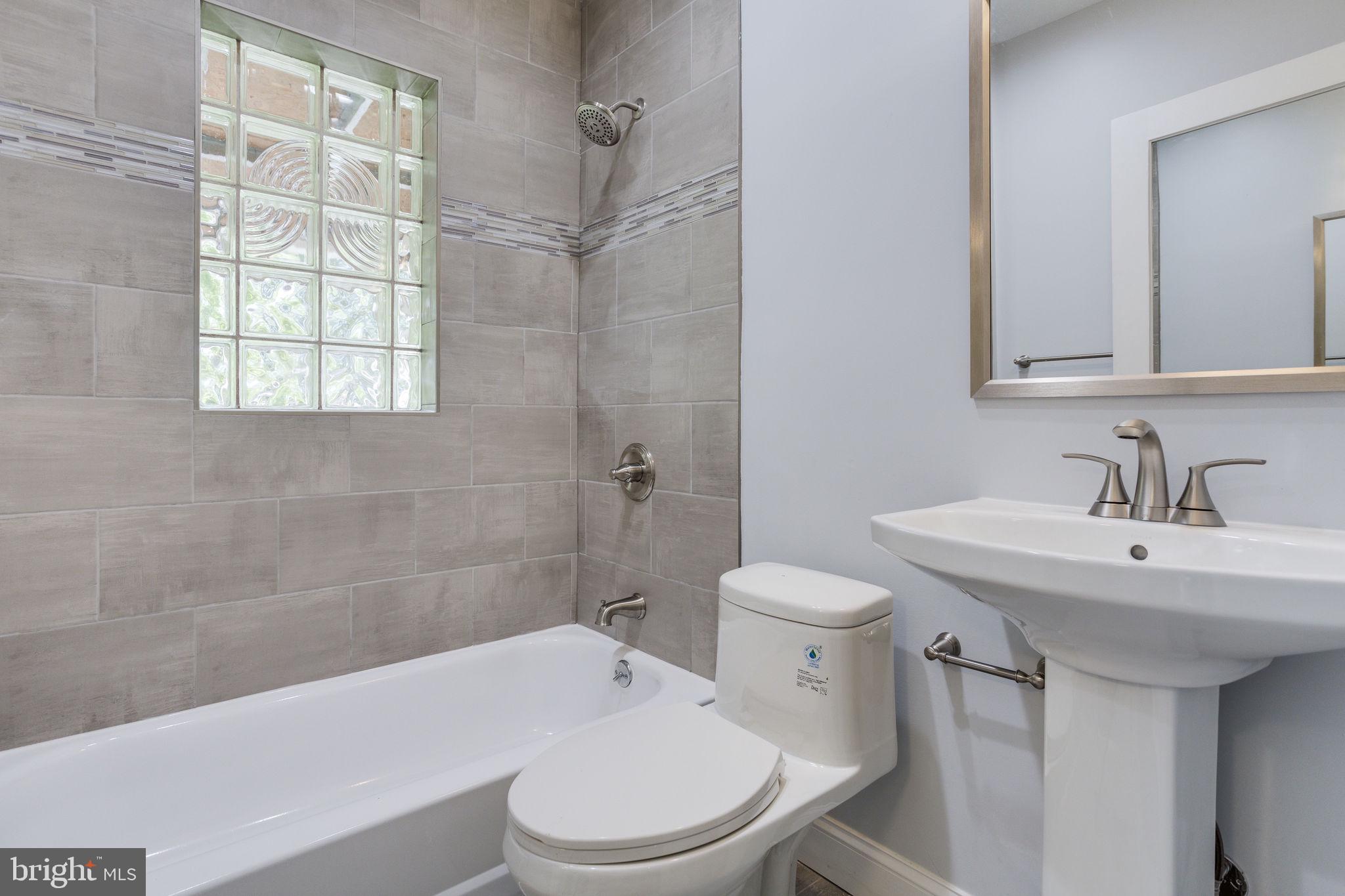12901 Travilah Road Potomac, MD 20854 - Photo 22 of 50 Gallery Image 22