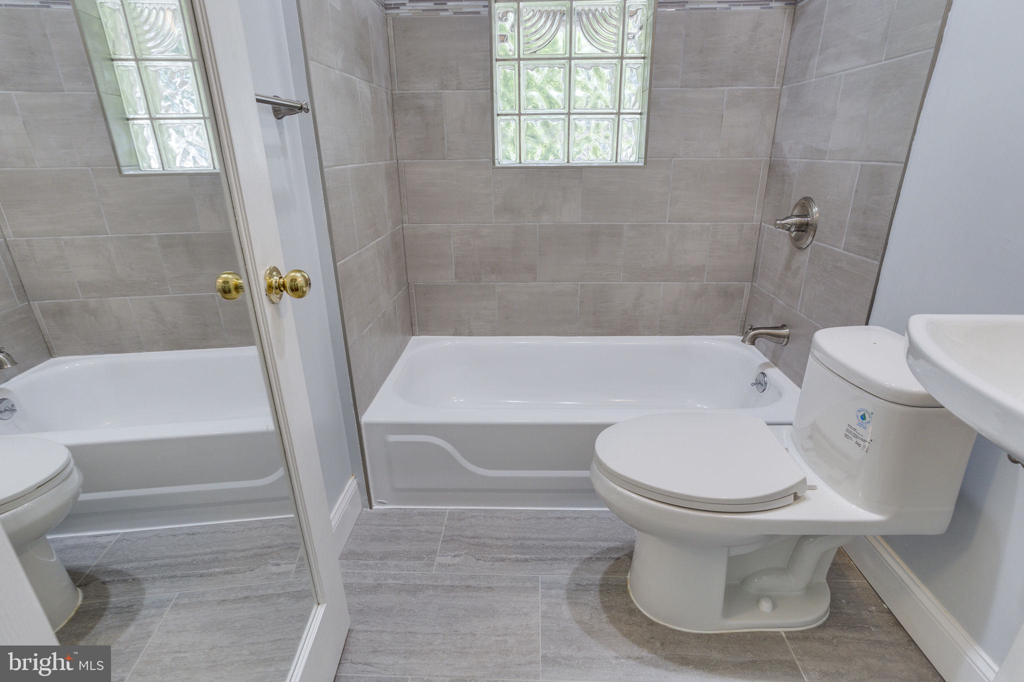 12901 Travilah Road Potomac, MD 20854 - Photo 23 of 50 Gallery Image 23