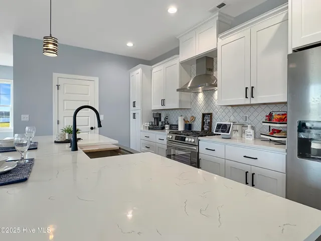 $500,900 | 333 Staysail Drive, Elizabeth City, NC 27909