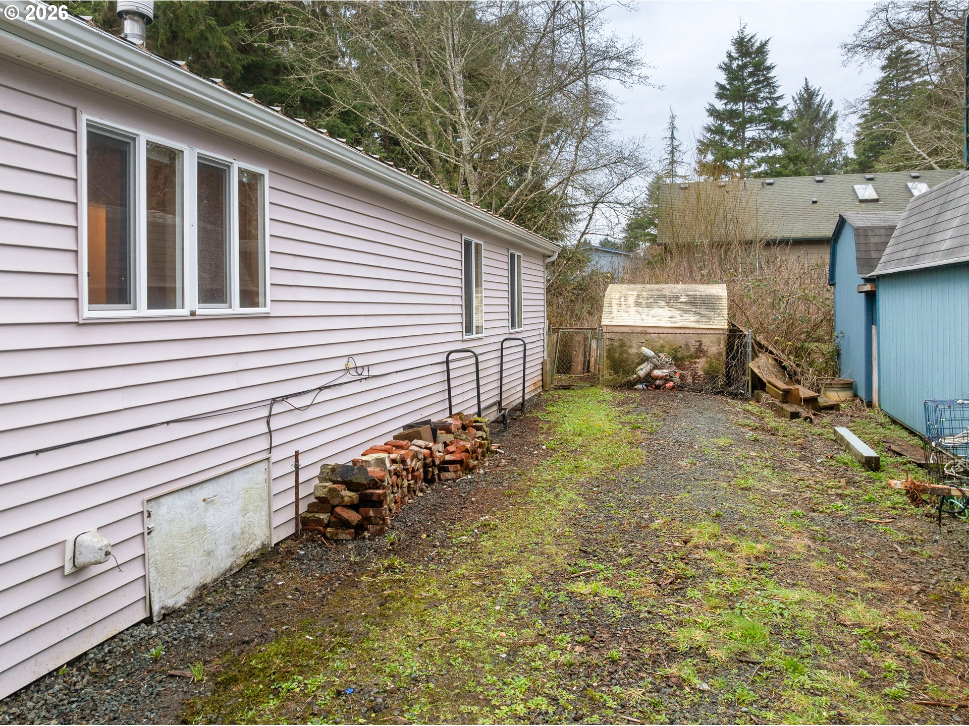 923 South Easy Street Rockaway Beach, OR 97136 - Photo 25 of 35