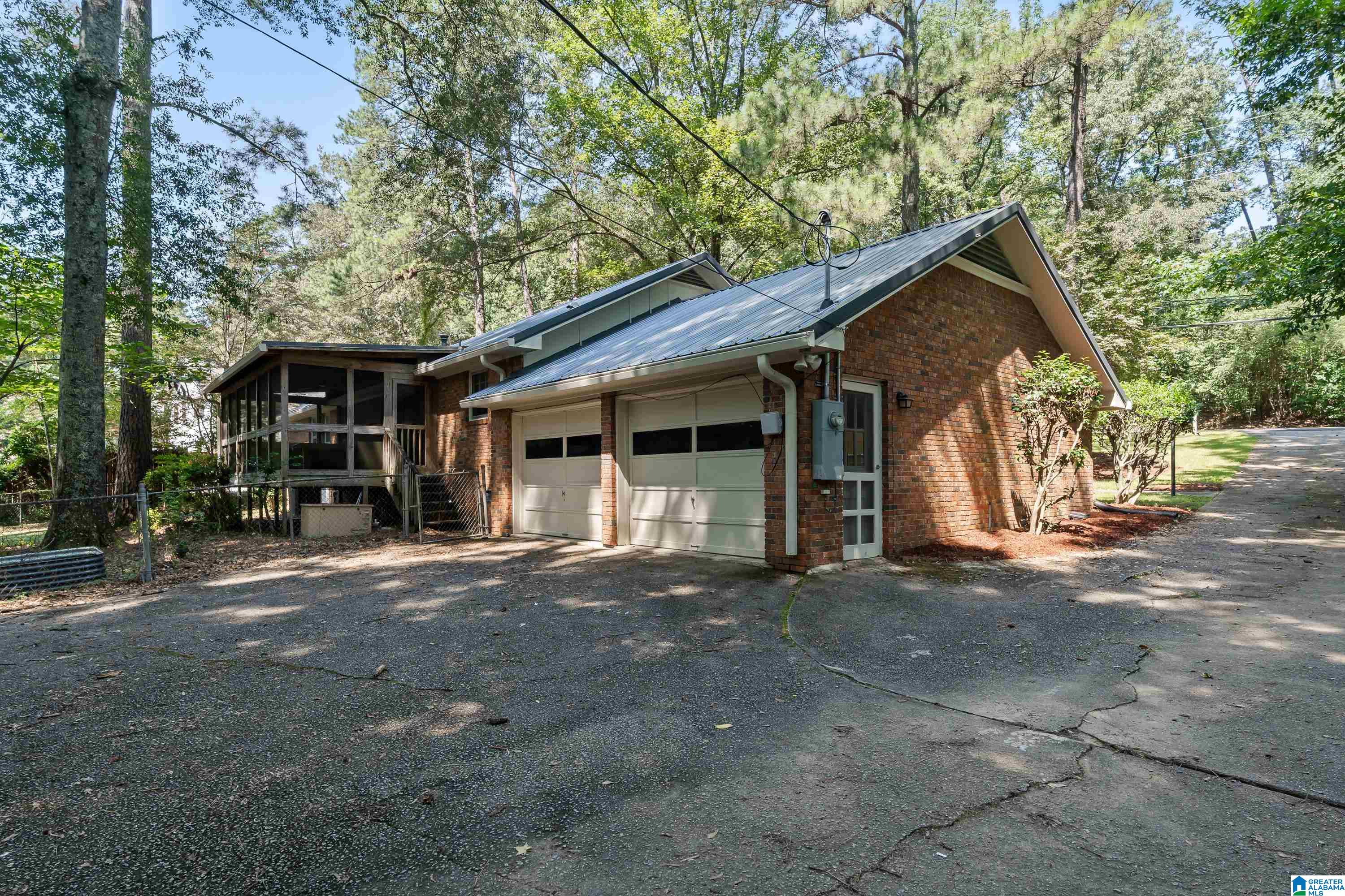 2723 Acton Road Birmingham, AL 35243 - Photo 29 of 32