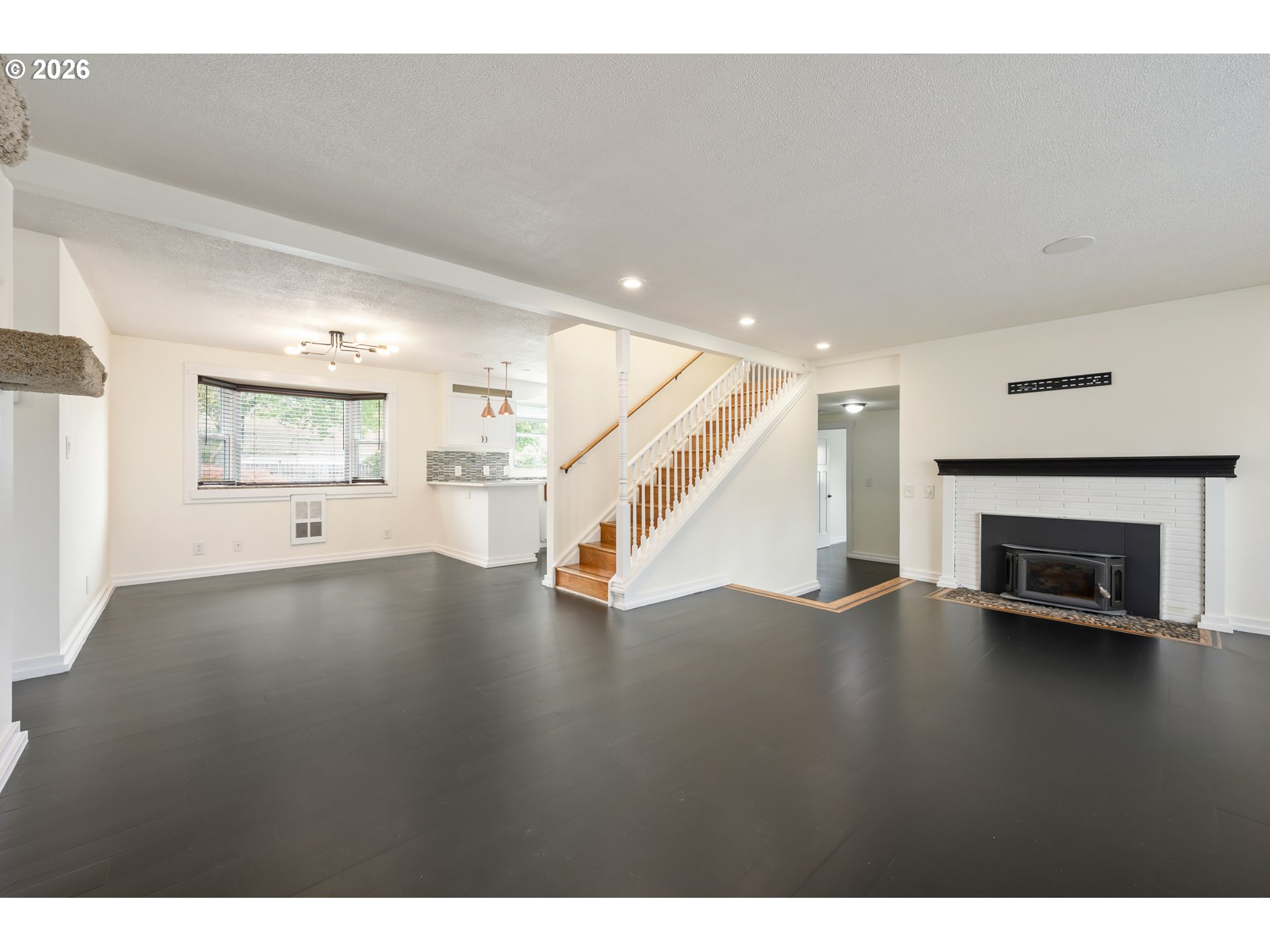 671 Taney Street Eugene, OR 97402 - Photo 4 of 39