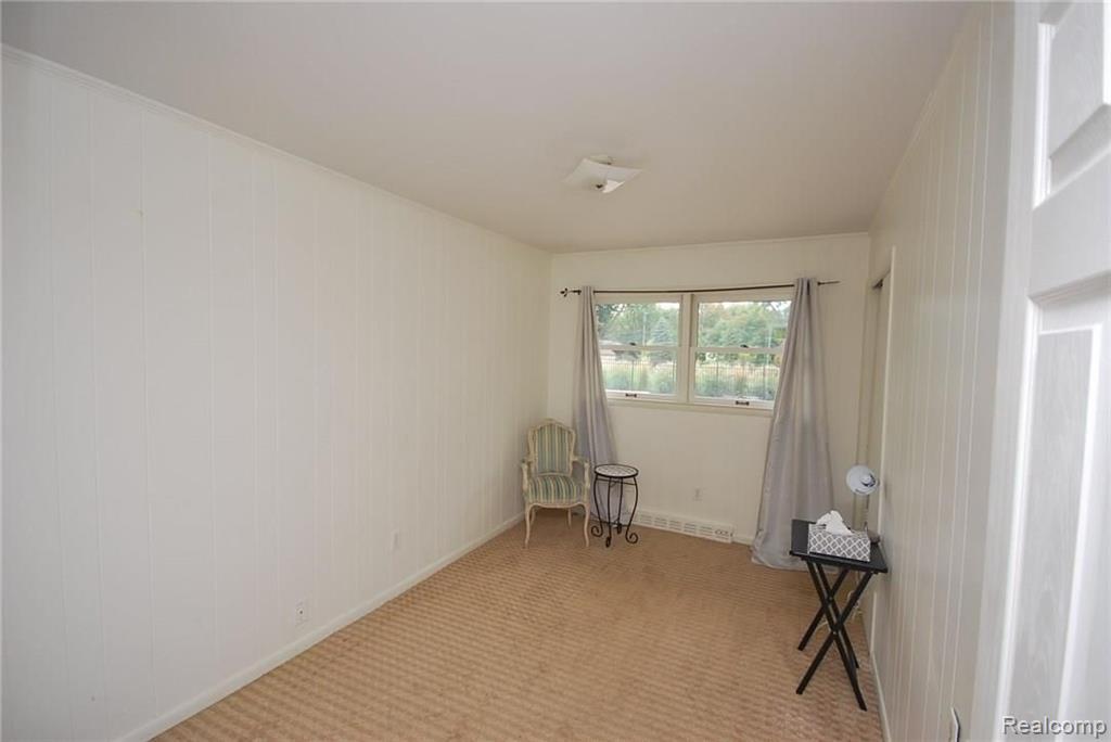 421 Inverness Street Howell, MI 48843 - Photo 15 of 29 Gallery Image 15