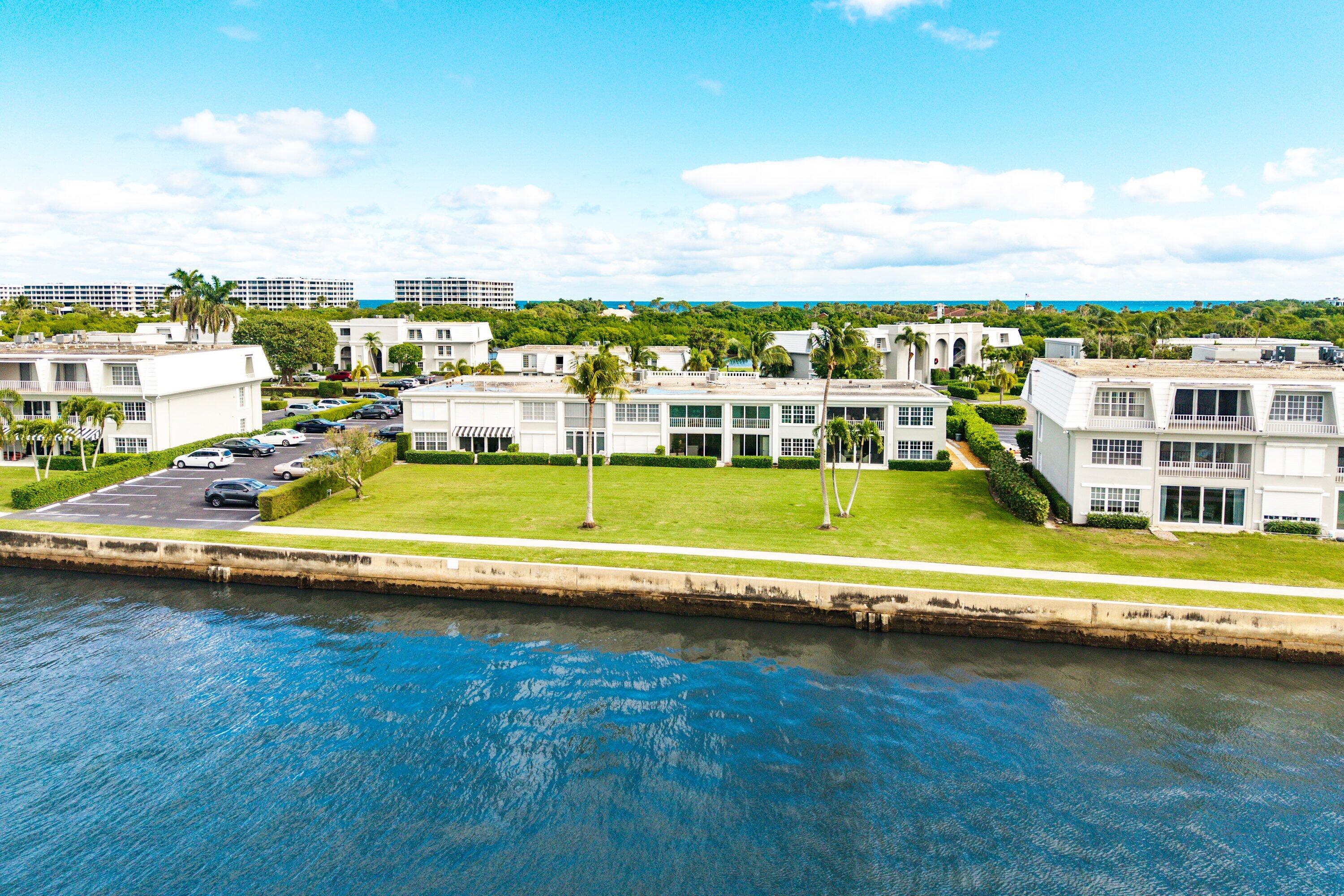 2170 Ibis Isle Road, Unit 2 Palm Beach, FL 33480 - Photo 43 of 52 043-2170IbisIsleRoad-2-PalmBeach-FL-3348