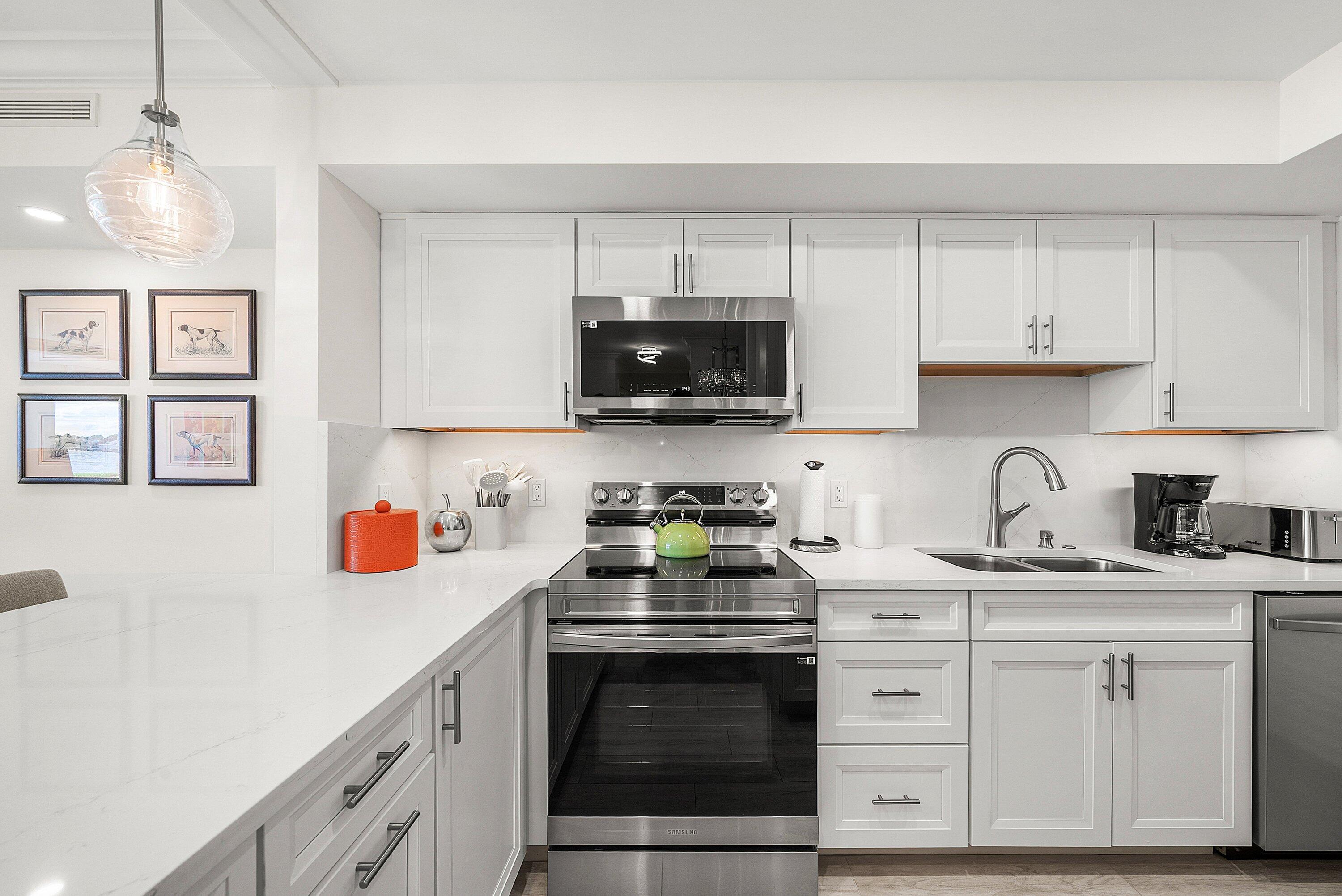 2170 Ibis Isle Road, Unit 2 Palm Beach, FL 33480 - Photo 7 of 52 013-2170IbisIsleRoad-2-PalmBeach-FL-3348