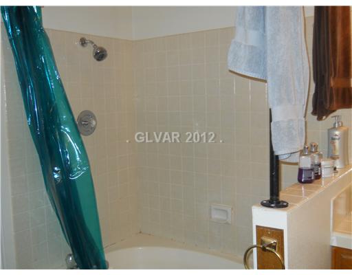 3601 North Solitude Road Las Vegas, NV 89108 - Photo 16 of 18 Master Bath/Spa. The combo shower tub