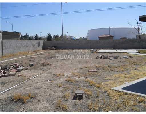 3601 North Solitude Road Las Vegas, NV 89108 - Photo 18 of 18 Yard/Garden. another view. Standing infront of the front gate. This concludes the tour. Come in person and see this awesome find. Its a keeper and make an offer