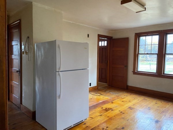 346 Townsend Hill Road Townsend, MA 01469 - Photo 11 of 42