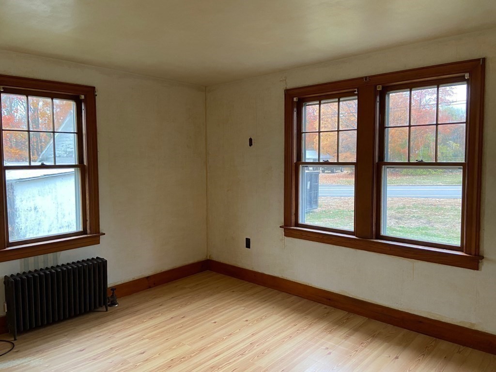 346 Townsend Hill Road Townsend, MA 01469 - Photo 18 of 42