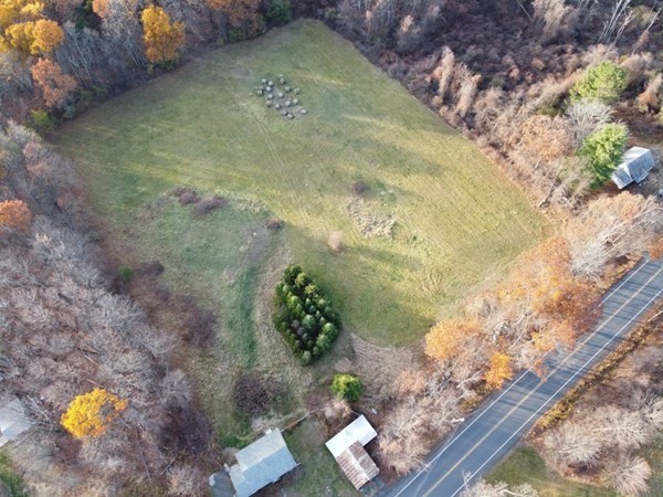 346 Townsend Hill Road Townsend, MA 01469 - Photo 3 of 42