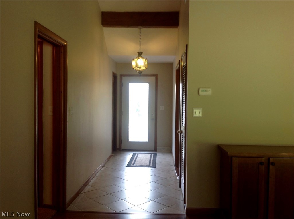 31849 Pinetree Road Pepper Pike, OH 44124 - Photo 4 of 30 Gallery Image 4