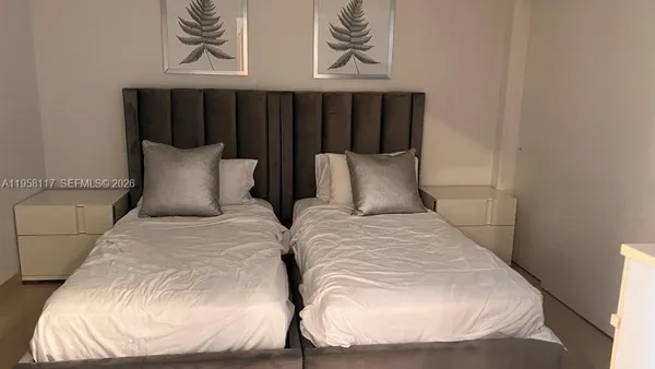 $8,000 | 1830 South Ocean Drive, Unit 3404, Hallandale Beach, FL 33009