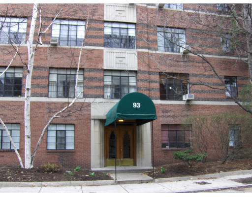 93 Strathmore Road, Unit 3 Boston, MA 02135 - Photo 1 of 10 Gallery Image 1