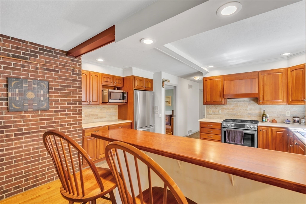 200 Lower Road Deerfield, MA 01342 - Photo 10 of 40 Gallery Image 10
