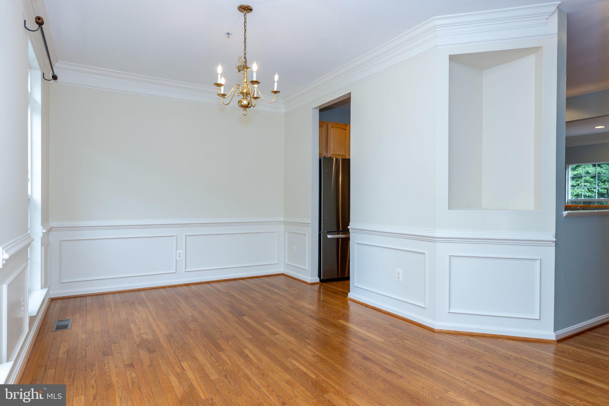 18818 Broken Oak Road Boyds, MD 20841 - Photo 2 of 25 Gallery Image 2