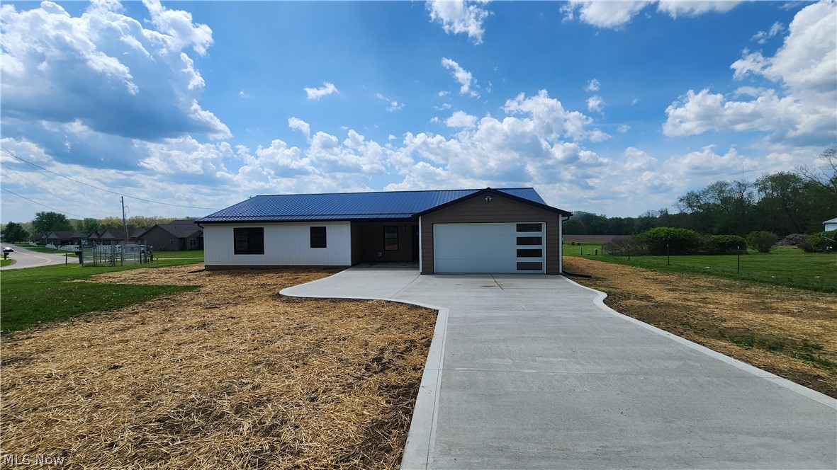 3190 Eastport Road Southeast Dennison, OH 44621 - Photo 2 of 36 Front view of house
