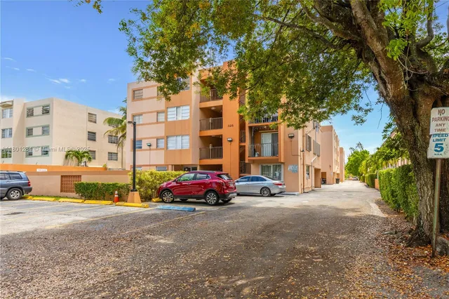 a car parked in front of a building