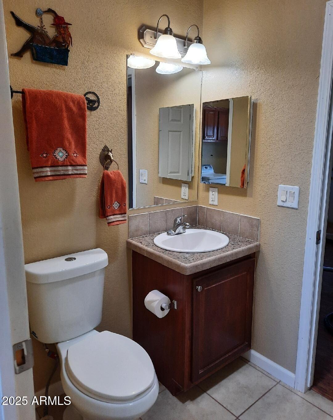 74 N7121 Red Sky Ranch St. Johns, AZ 85936 - Photo 41 of 65 RSR300.bath2