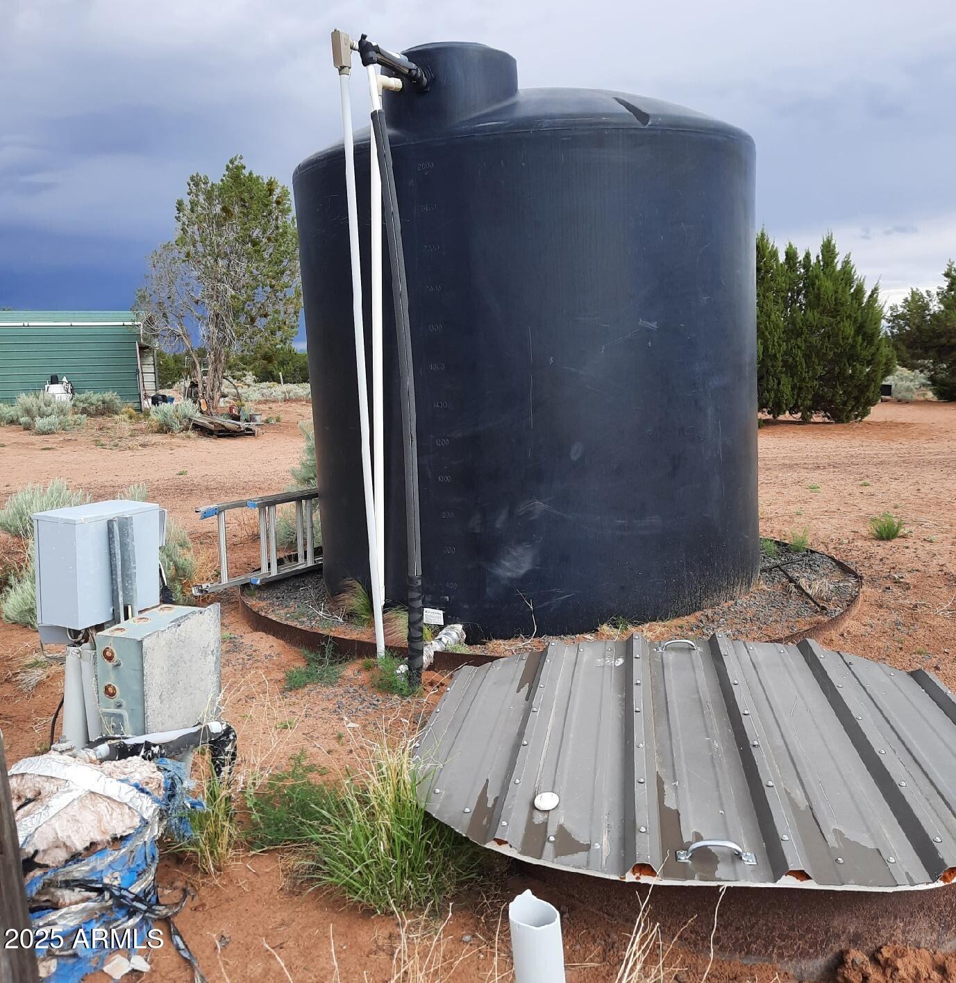 74 N7121 Red Sky Ranch St. Johns, AZ 85936 - Photo 55 of 65 swimming pool view with a outdoor space