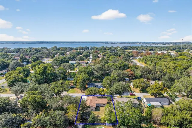 a view of an outdoor space and a city view