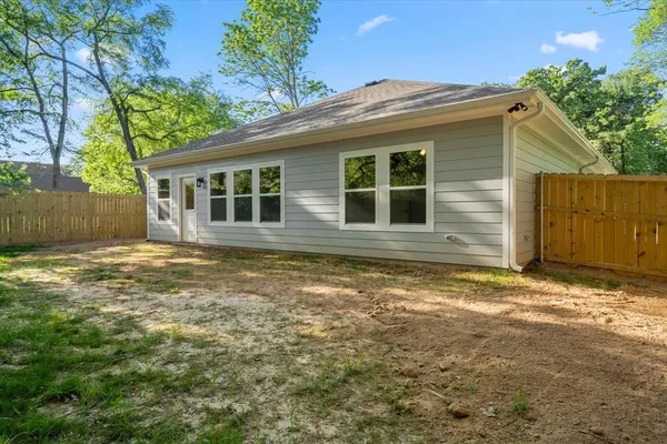 $247,000 | 114 Granada Street, Payne Springs, TX 75156