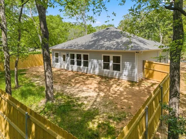 $247,000 | 114 Granada Street, Payne Springs, TX 75156