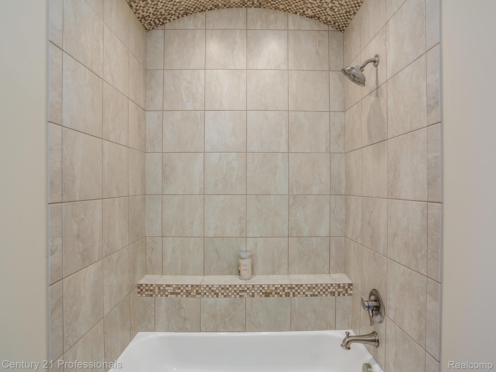 2744 North Addison Circle Rochester, MI 48306 - Photo 34 of 62 2744 S Addison Cir Rochester-018-018-2744 Addison circle south-MLS_Size.jpg