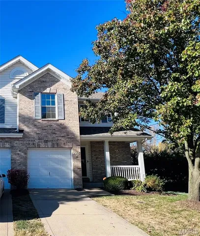$1,575 | 4985 Hurstborough Court, Hazelwood, MO 63042