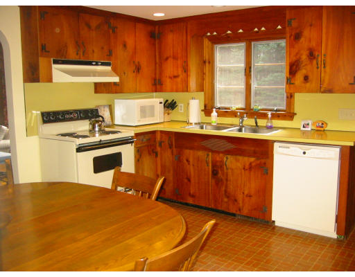 7 Seneca Road Acton, MA 01720 - Photo 4 of 20 Gallery Image 4