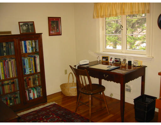 7 Seneca Road Acton, MA 01720 - Photo 8 of 20 Gallery Image 8