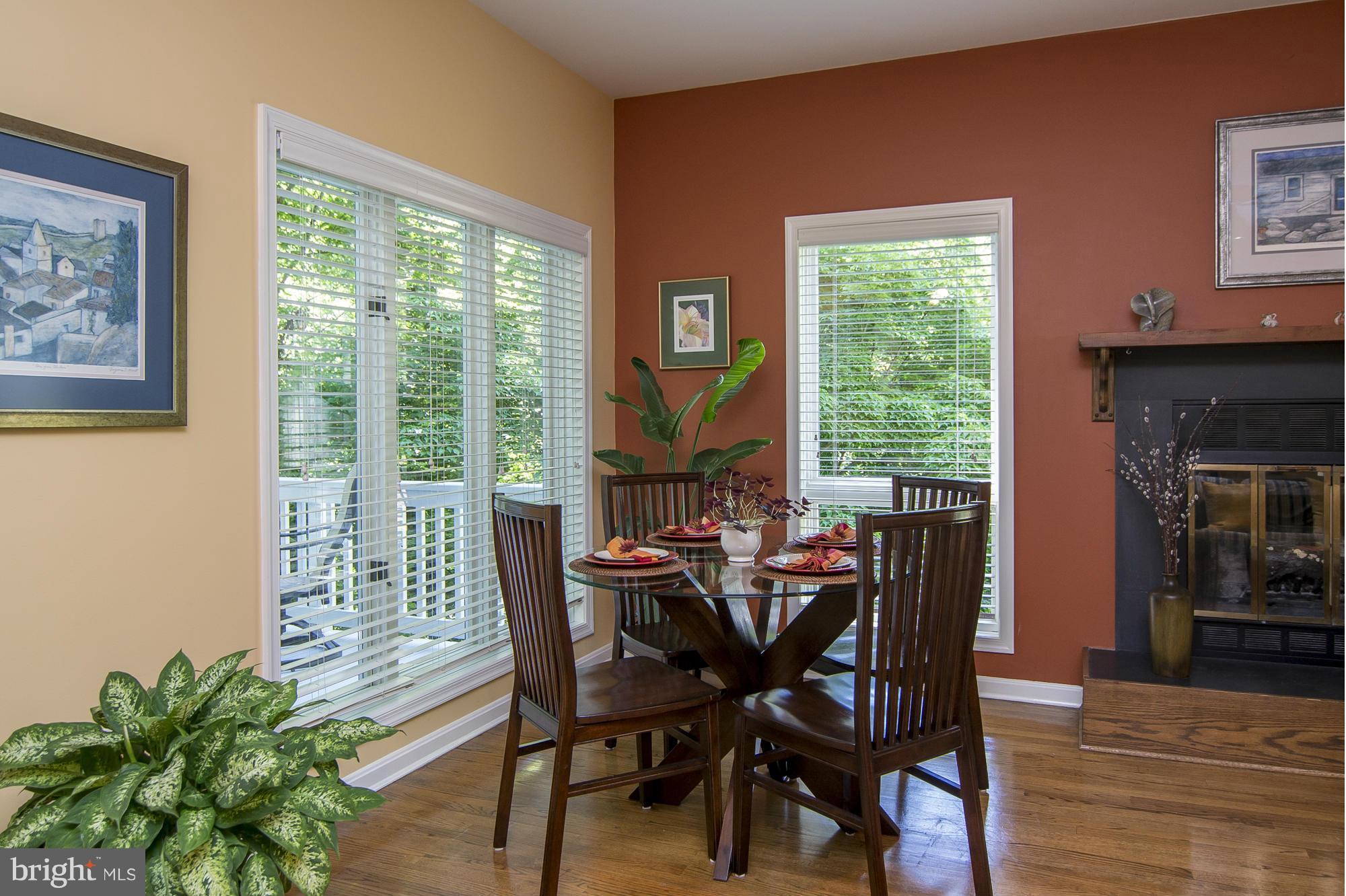 1705 Robinhood Road Annapolis, MD 21401 - Photo 8 of 29 Dining Room