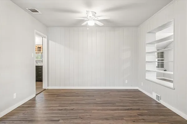 $2,200 | 175 East Elm Street, Canton, TX 75103