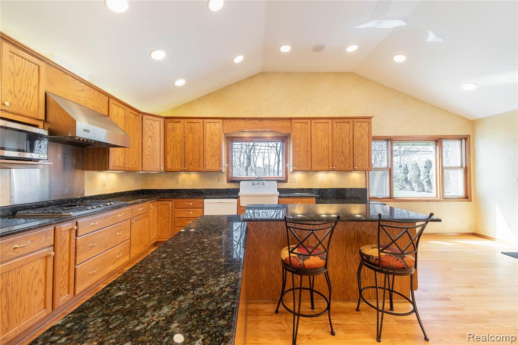 7611 Ferry Road Grosse Ile, MI 48138 - Photo 14 of 51