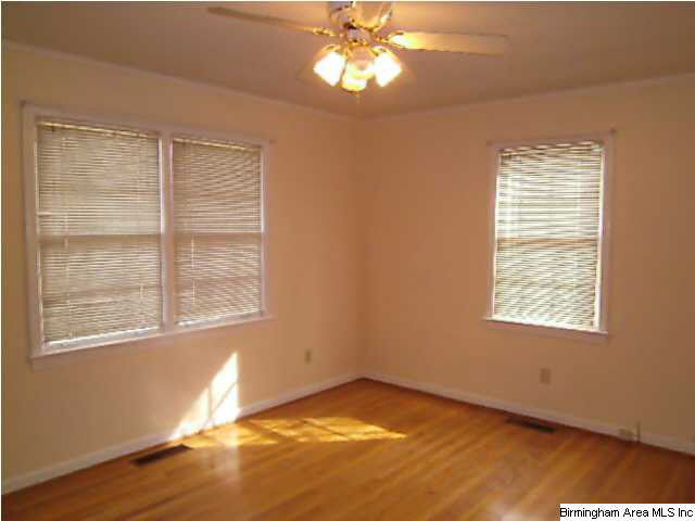 575 Rutherford Circle Birmingham, AL 35206 - Photo 8 of 14