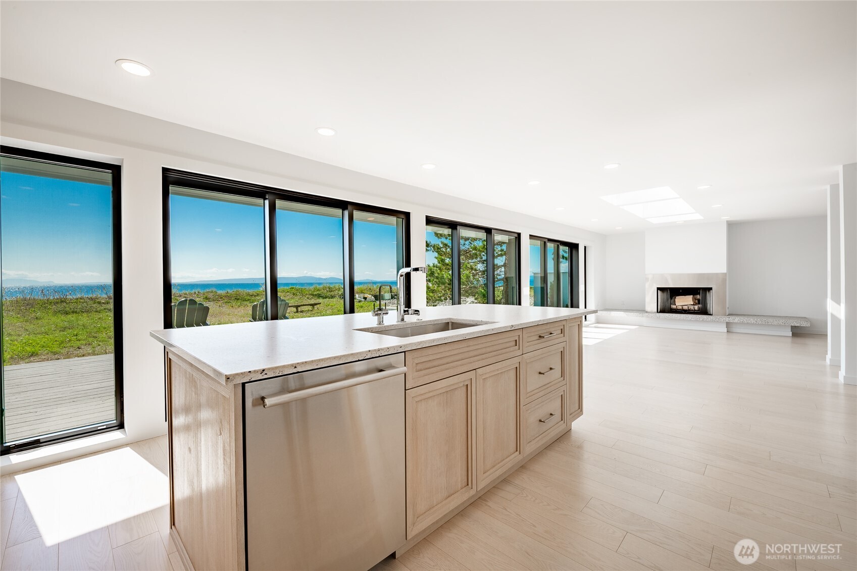 1613 Edwards Drive Point Roberts, WA 98281 - Photo 17 of 38