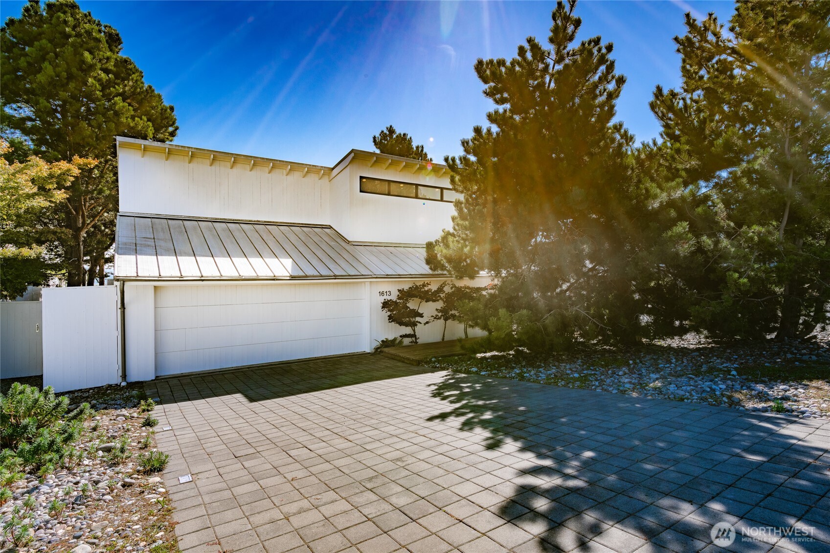 1613 Edwards Drive Point Roberts, WA 98281 - Photo 9 of 38 a front view of a house