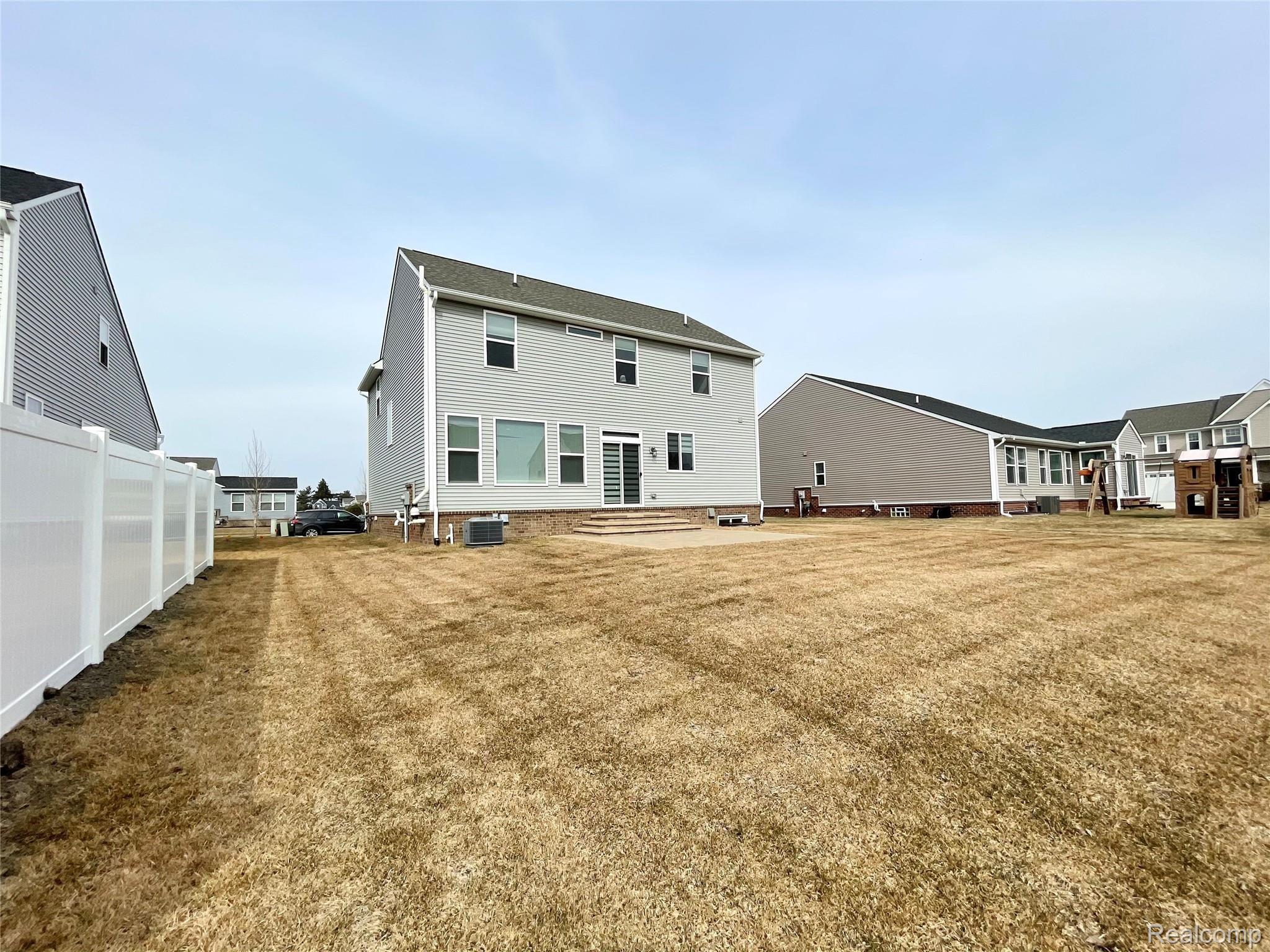 3075 Curtis Road Wixom, MI 48393 - Photo 47 of 54 IMG_1674.jpeg