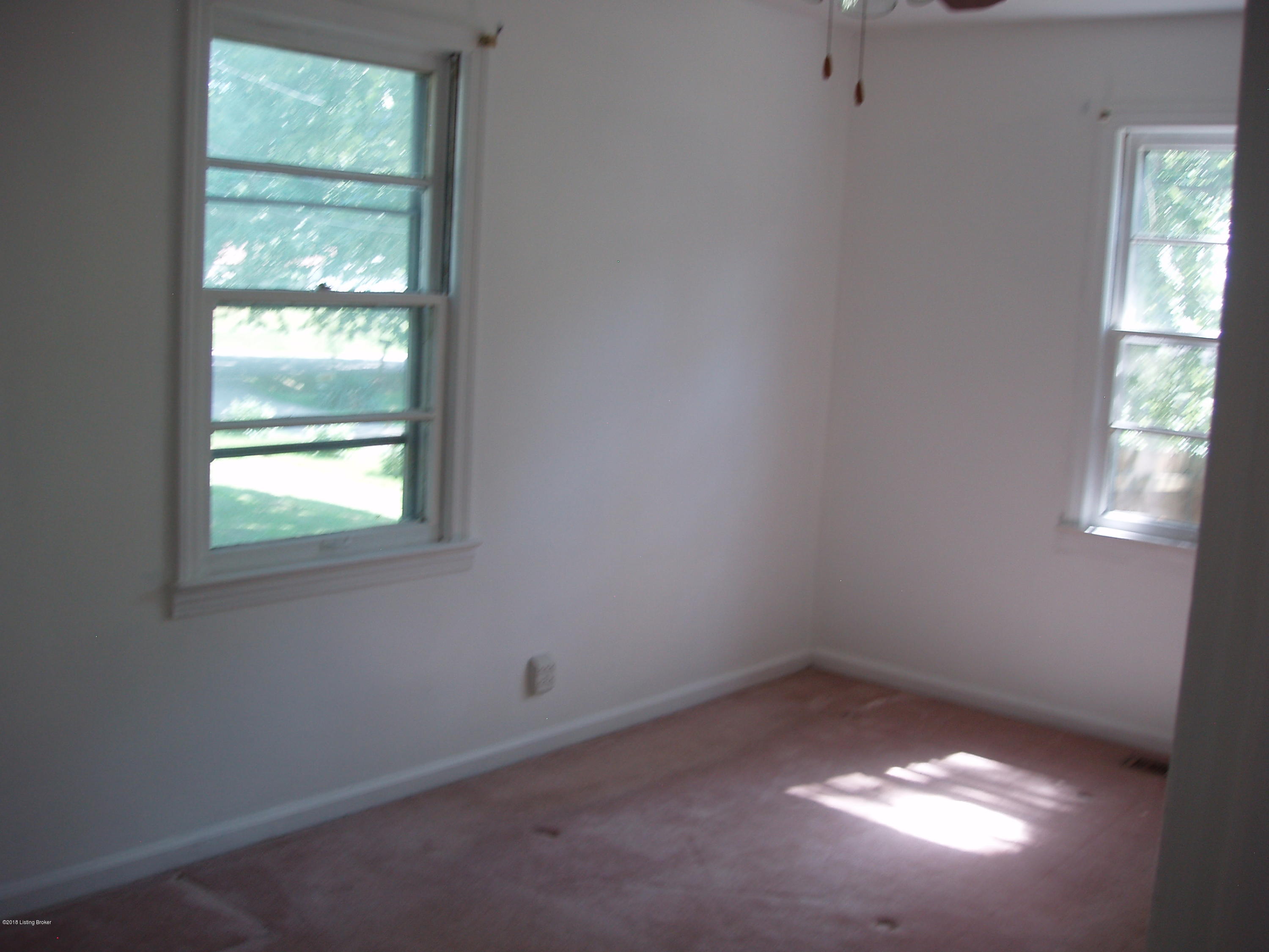 2109 Smith Road Fairdale, KY 40118 - Photo 13 of 13 M. BEDROOM