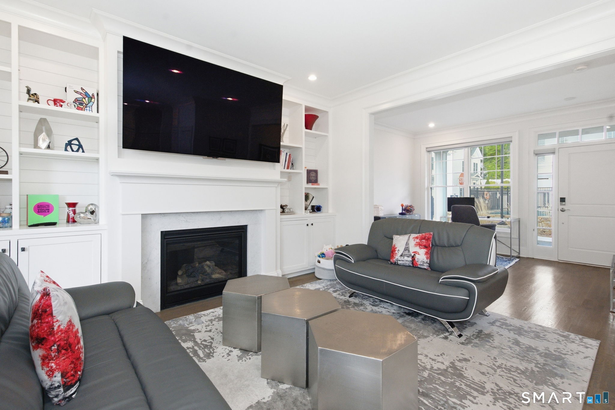 159 Colonial Road, Unit 23 Stamford, CT 06906 - Photo 7 of 38 Gallery Image 7