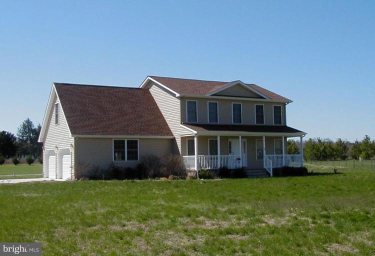 25855 Hunters Point Lane Denton, MD 21629 - Photo 1 of 18 Exterior (Main)