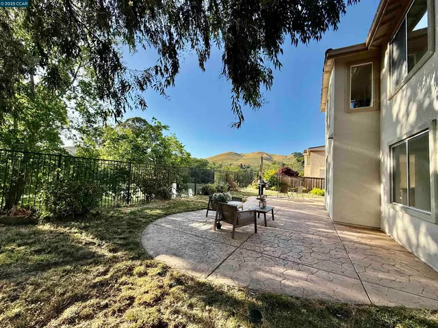 $758,000 | 2325 Lansdowne Place, Vallejo, CA 94591